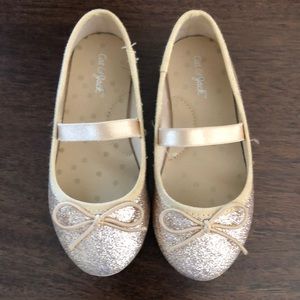 Toddler Girl Size 7 Gold Sparkly Shoe